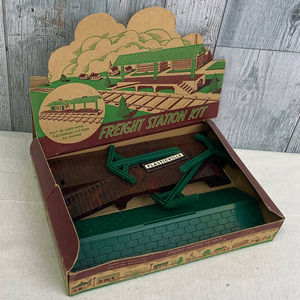 Plasticville USA Bachman Miniature Railroad Gauge HO Freight Station Kit LM-3